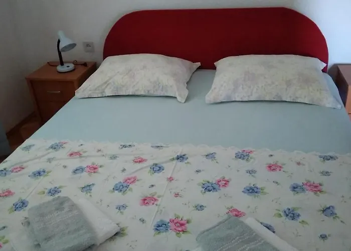 For 6 In Centar