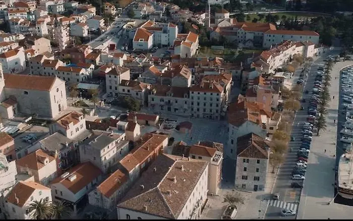 Appartement For 6 In Centar