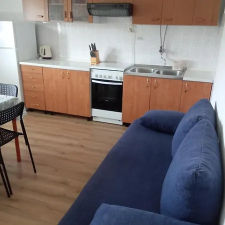 For 6 In Centar Lägenhet Makarska