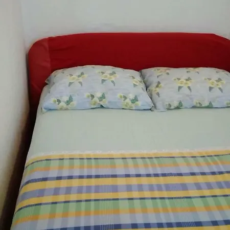 Lägenhet For 6 In Centar *